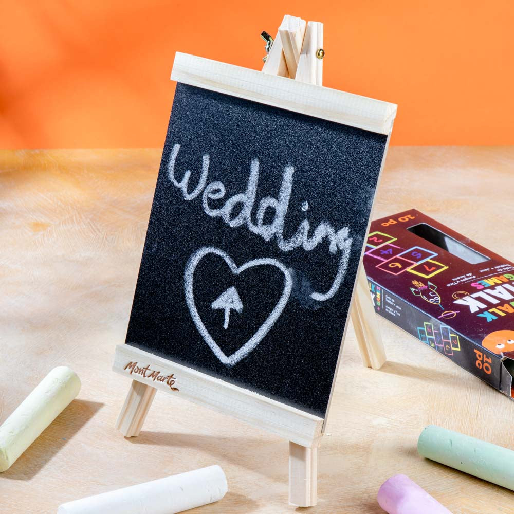 Wedding chalkboard easel | Honestweddingadvice.com